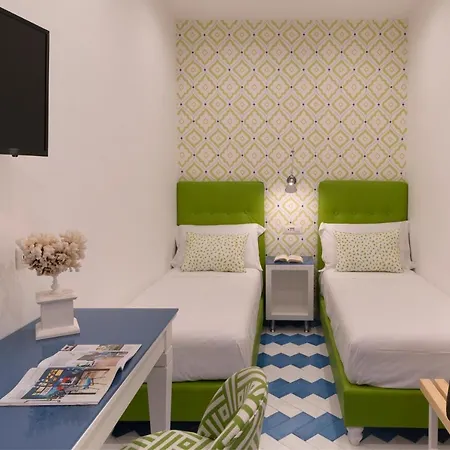 דירה Luxury&romantic With Balcony In *