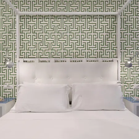 Luxury&romantic With Balcony In