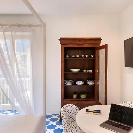 Apartamento Luxury&romantic With Balcony In *