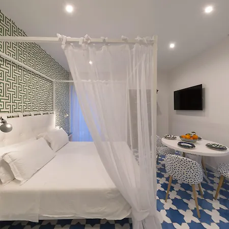 Daire Luxury&romantic With Balcony In