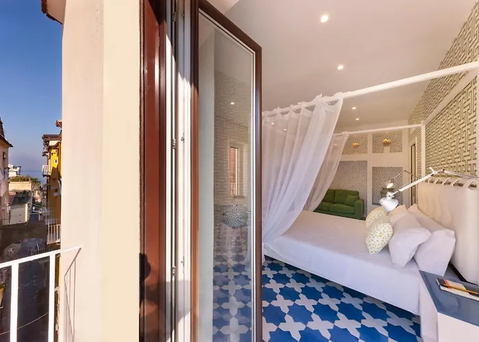 Luxury&romantic With Balcony In Apartament