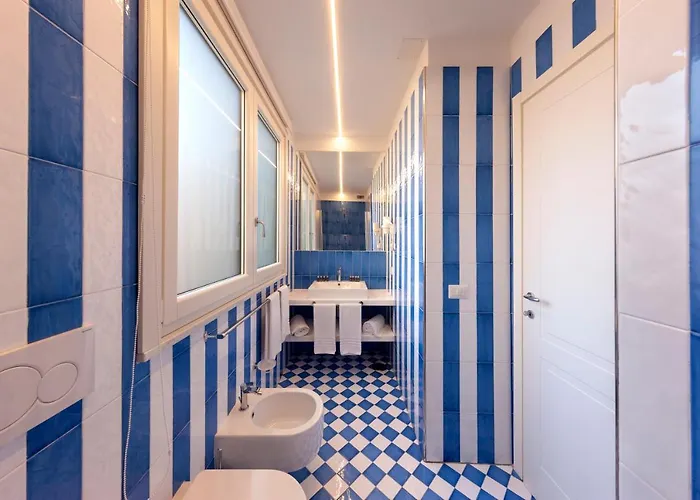 Apartament Luxury&romantic With Balcony In