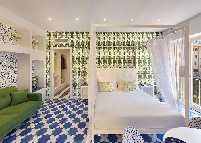 Luxury&romantic With Balcony In * Sorrento